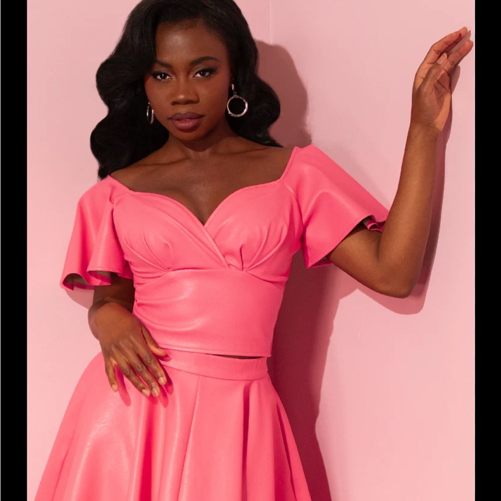 BAD GIRL BABYDOLL CROP TOP PINK VEGAN LEATHER -VIXEN BY MICHELINE 2X SOLDOUT NWT